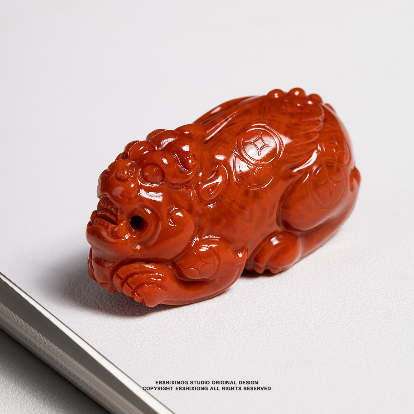 收藏级天然无优化稀有火焰纹南红满色爆肉精工雕刻貔貅吊坠手把