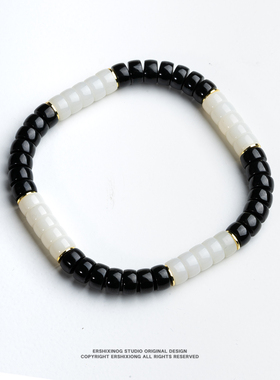 归方和田玉撞色四方药片手串