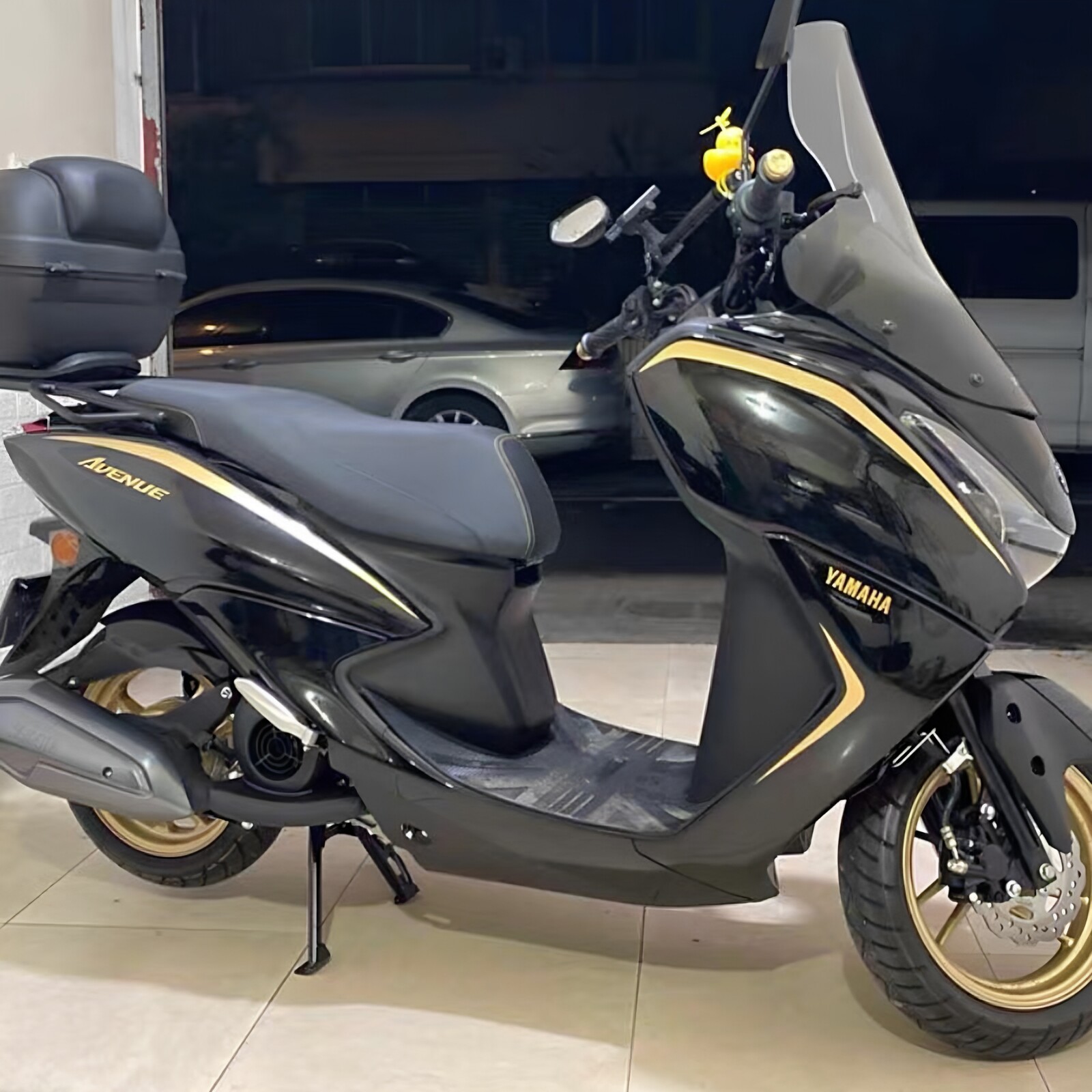 适用于雅马哈巡鹰125车贴YAMAHA摩托车创意贴纸踏板装饰车身贴花