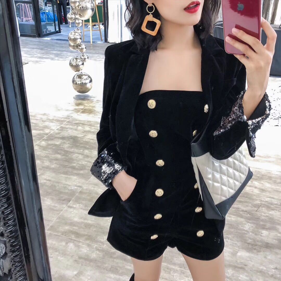 YAYA2021春装新款丝绒面抹胸连体短裤双排扣高腰显瘦打底名媛女装