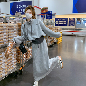 韩版灰色运动休闲套装裙女2025春季新款时尚立领卫衣半身裙两件套图片