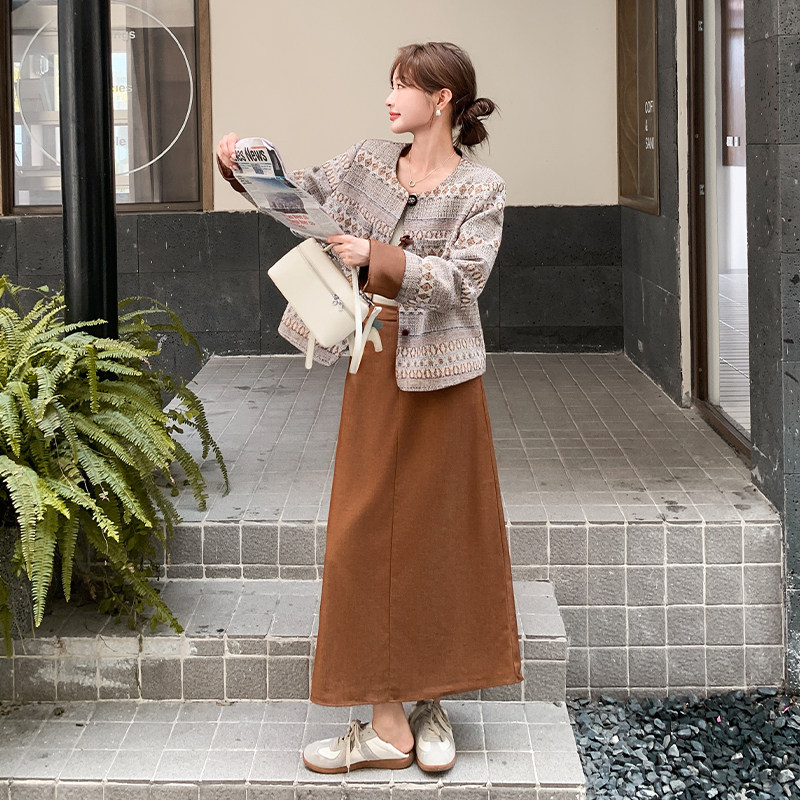 小香风撞色印花外套半身裙套装女春秋新款高级感气质名媛两件套潮,女装套装/套裙,2D109