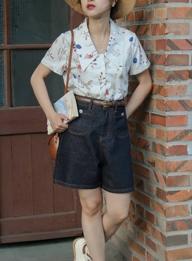 好在 植物集花卉 小个子娘man平衡贝壳扣花草尖领设计感衬衫夏