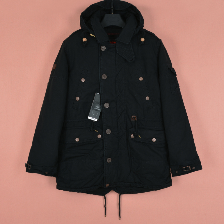 冬男中军旅风多袋硬朗辅料棉衣