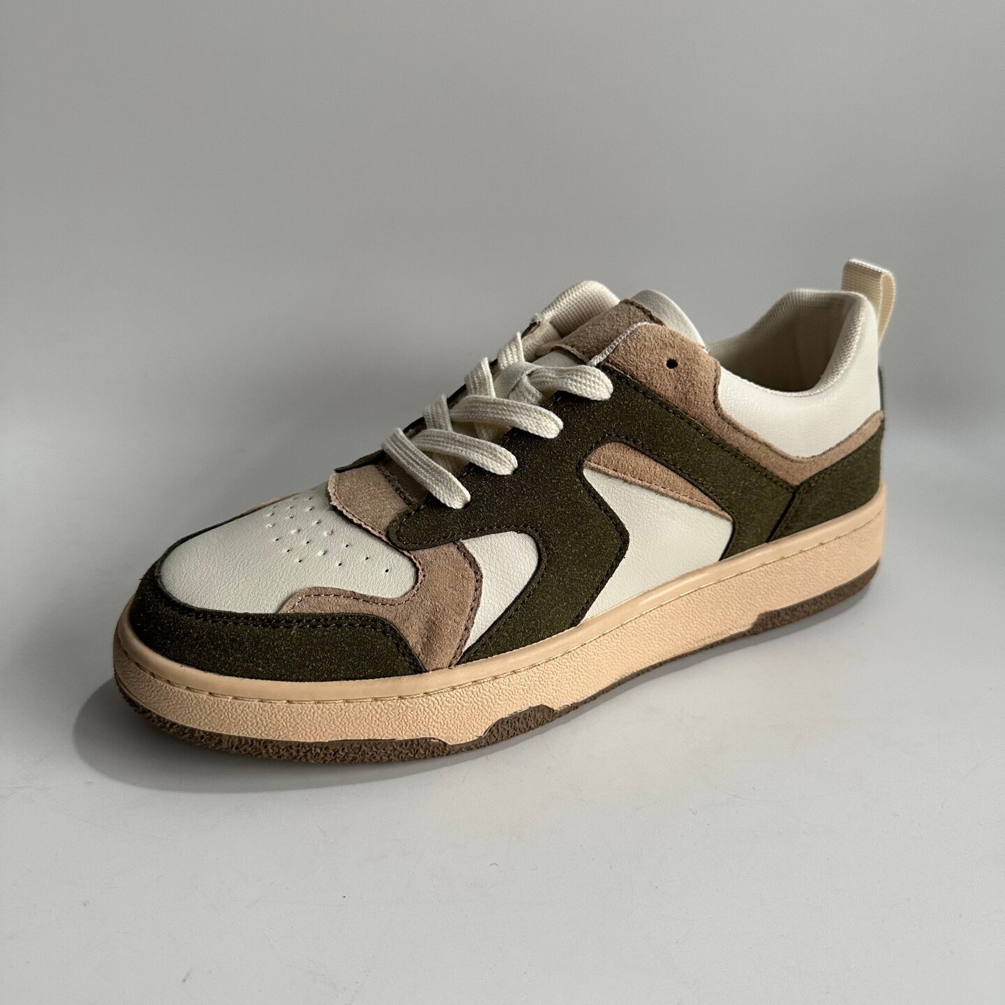 原单尾货男鞋复古拼色板鞋百搭休闲运动鞋舒适低帮鞋滑板断码特价