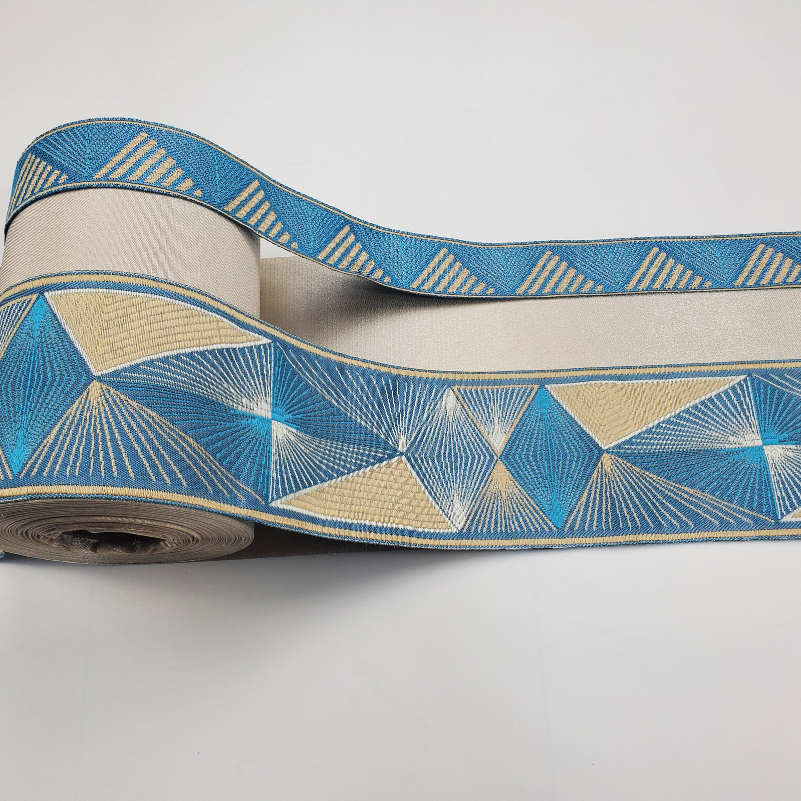 新款织带厂家批发沙发垫花边带布艺沙发巾装饰彩带窗帘抱枕小织带,纺织面料/辅料/配套,织带/丝带/缎带,淘宝优惠券,粉丝福利购,淘宝优惠卷