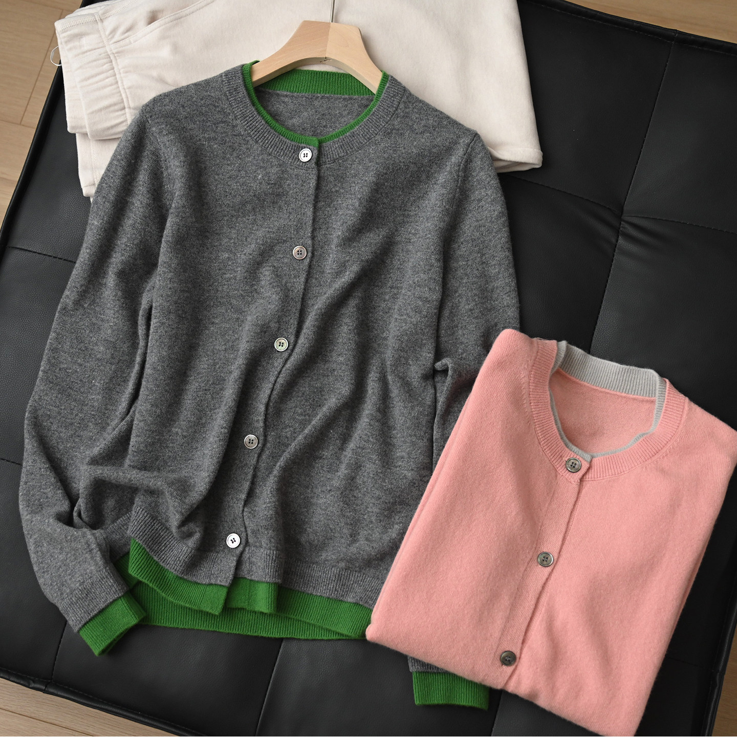 89722无补 女士圆领假两件开衫 拼色针织羊毛外套 秋冬款女装,女装/女士精品,毛衣,淘宝优惠券,粉丝福利购,淘宝优惠卷