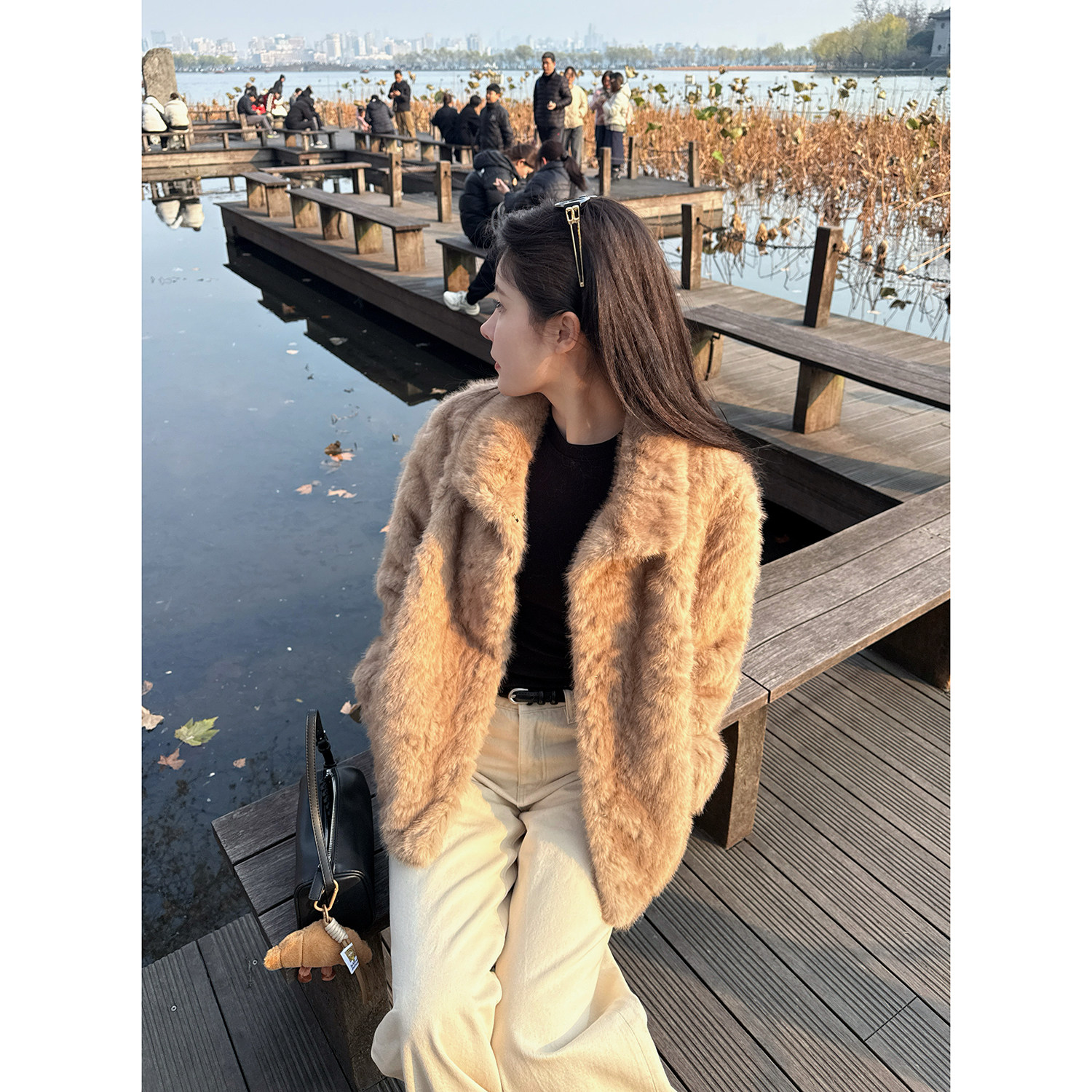 好rua！软而有骨的秋冬底气 环保皮草常规版 带内衬毛绒外套AFM