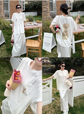 夏季时髦印花中袖T恤女宽松中长款短袖上衣薄2025白色T恤慵懒风