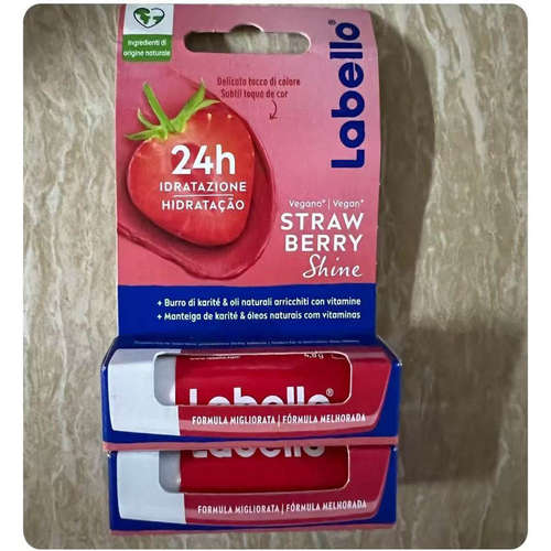 意大利Labello草莓润唇膏