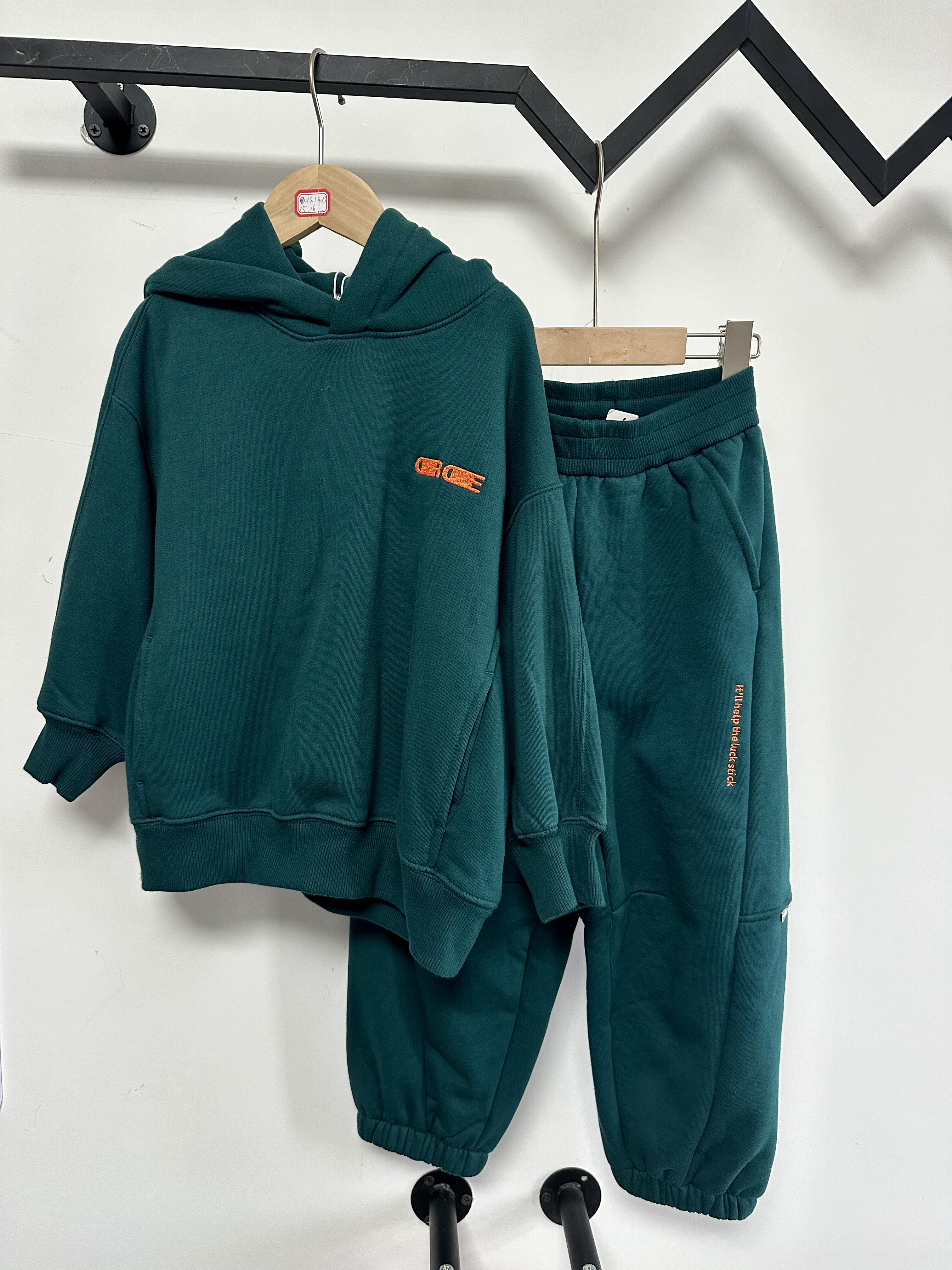 越Ye 浅墨绿加绒卫衣11981，卫裤11965