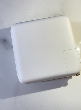 适用苹果Mac电脑iPhone ipadpro11/13air6快充20/35/70/96w/140w国行usb-c特价充电17/16/15promax电源适配器