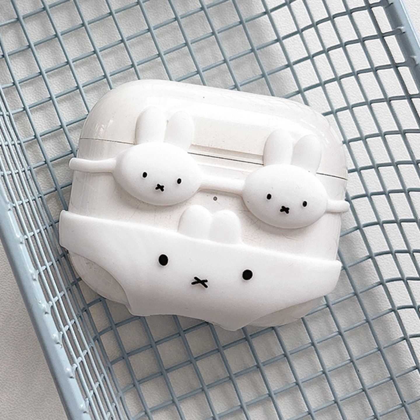 可爱创意比基尼米菲兔适用AirPodsPro3代耳机壳苹果无线蓝牙AirPods4代软Pro3代硅胶1/2代防摔Pro