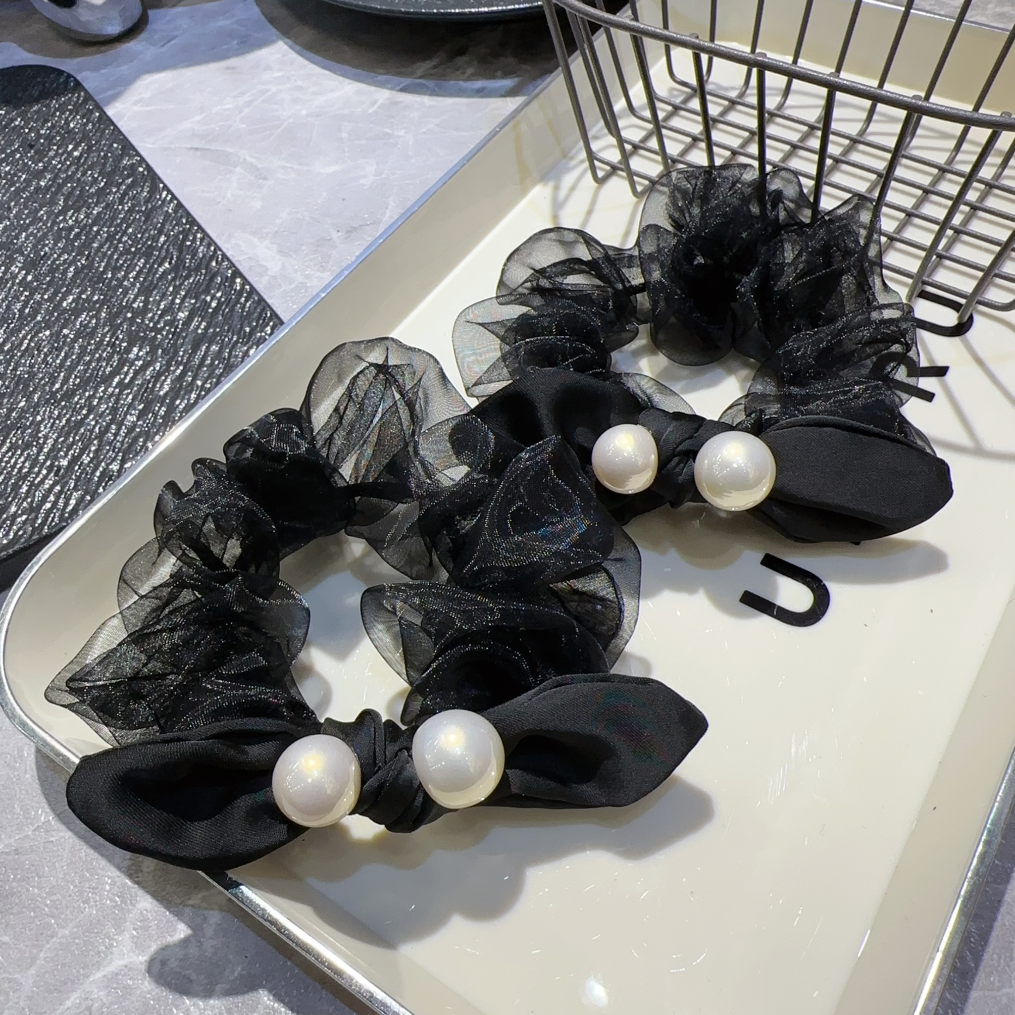 网纱蝴蝶结珍珠肠圈气质黑色发绳百搭丸子头马尾皮套精致百搭发饰