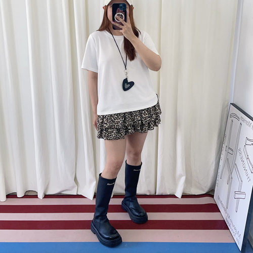 特价NO退换NYTSTUDIO微胖正肩圆领T恤宽松极简白T百搭短袖女大码