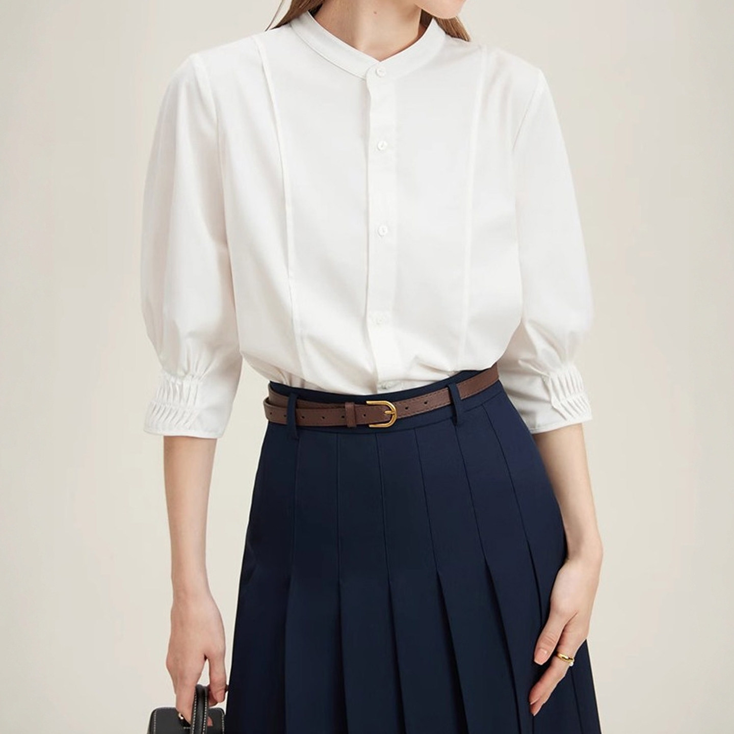 法式气质立领白色短袖衬衫女夏季新款高级感气质通勤职业面试衬衣