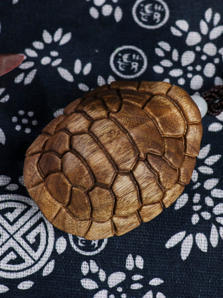 四川小叶桢楠金丝楠木实木雕刻富甲天下龟甲摆件乌龟壳手把件挂件