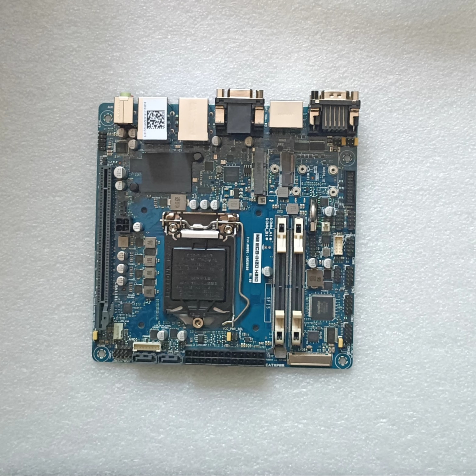 联想 MB-ECB-IH30/双网卡/2个COM口/2个SATA/M.2工控板SB21C15140