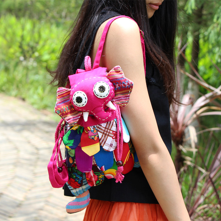 云南民族风布艺手工特色女包大象双肩背包时尚卡通创意小孩背包