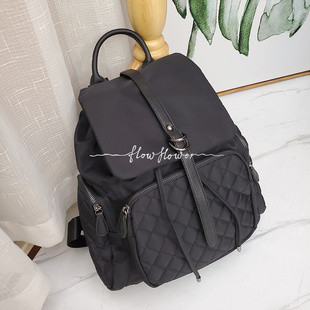 2022春季潮韩版休闲双肩包大背包女黑色菱格牛津布配真皮配料书包