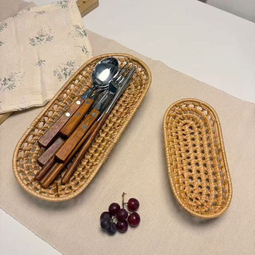 手工藤编椭圆收纳筐桌面置物筐