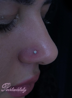 pinkbankbaby钛合金G23镶钻圆钻插入式平底唇钉鼻钉耳钉穿刺饰品