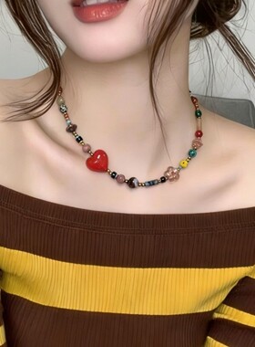 一眼心动!多彩串珠爱心项链复古琉璃珠ins风甜妹氛围感百搭颈链