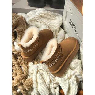 低帮厚底皮毛一体雪地靴女款2025新款冬季东北加绒防滑羊毛增高鞋