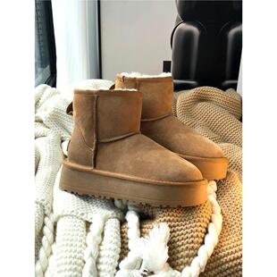 皮毛一体厚底雪地靴女款冬季加绒东北加厚纯羊毛防滑增高短筒棉鞋