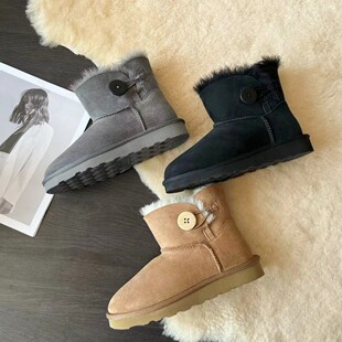 2025年新款冬季加绒加厚短筒木扣雪地靴女皮毛一体河南桑坡女鞋