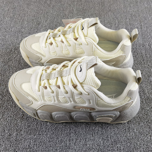 贵人鸟男鞋2026春季新款低帮轻便耐磨透气运动休闲跑步鞋老爹鞋