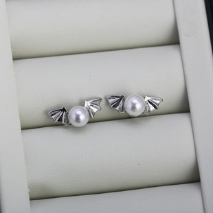 DIY珍珠配件新款铜镀金小蝙蝠恶魔翅膀可爱灵动耳饰银针空托精美