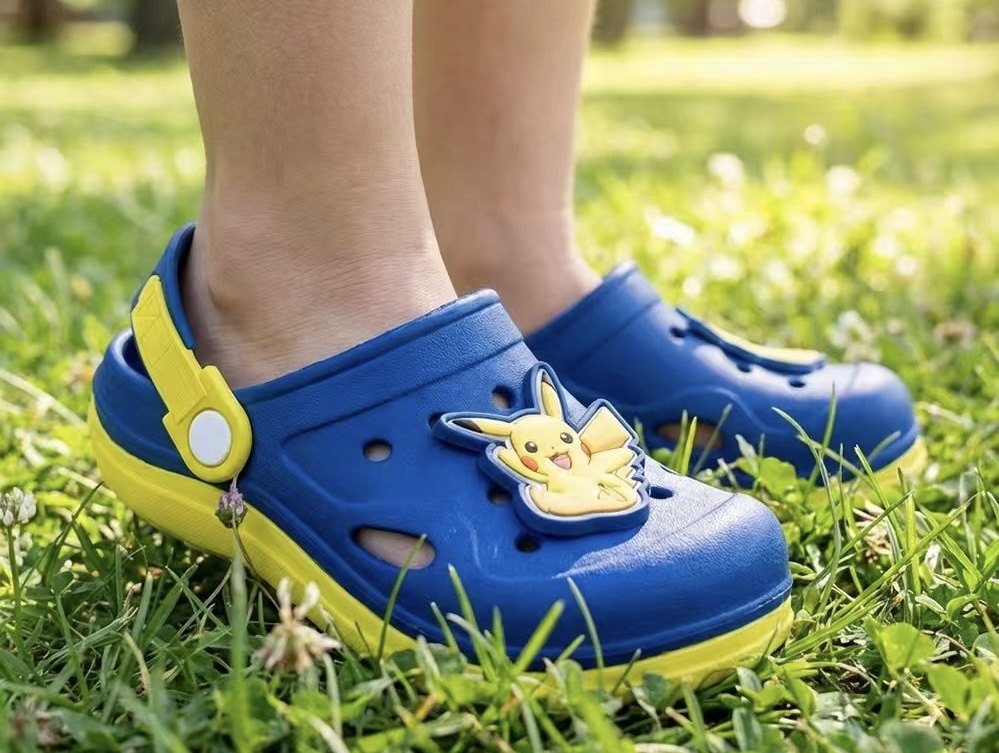 皮卡丘儿童洞洞鞋卡通凉拖沙滩男大童拖鞋轻便防滑鞋闪灯发光鞋,童鞋/婴儿鞋/亲子鞋,儿童洞洞鞋,淘宝优惠券,粉丝福利购,淘宝优惠卷