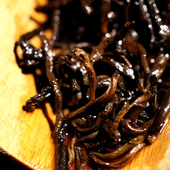 云南省临沧普洱茶冰岛宫廷特级干仓熟茶散茶10年干仓