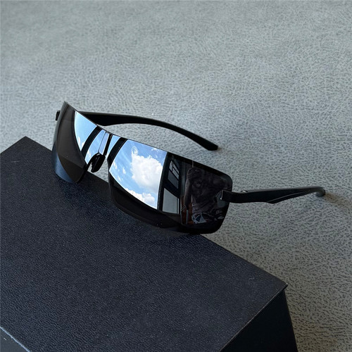 伊沃弗男士偏光太阳镜内镀膜墨镜男款黑色偏光镜连体大视野开车