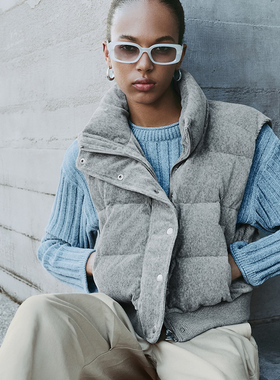 UR国内代购2025冬季女装休闲百搭时尚简约立领无袖棉服UYY150063