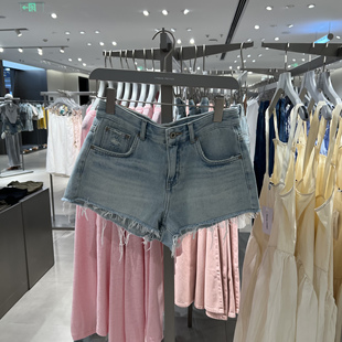 UR国内代购2025夏季女装复古休闲百搭毛须装饰牛仔短裤UYY850195