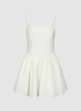 UR国内代购2026春季女装都市立体提花吊带超短款连衣裙UYU760003