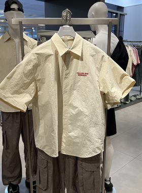 UR国内代购2025夏季男装美式标语后背印花字母短袖衬衫UMV250049