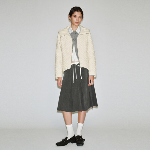 UR国内代购2026秋季女装休闲菱格绗缝拉链连帽宽松棉服UYY160022