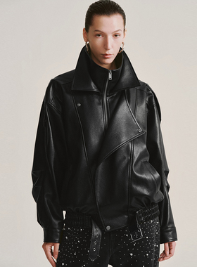 UR国内代购2025冬季女装休闲潮流摩登机车风扣带PU外套UWJ150120