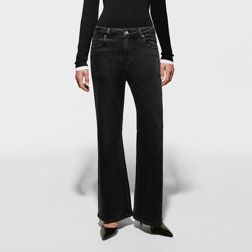 UR国内代购2025冬季女装百搭气质经典丹宁喇叭牛仔长裤UWM850283