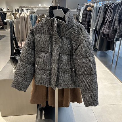 UR国内代购2024秋季女装休闲简约肌理感高立领羽绒服UWJ140021