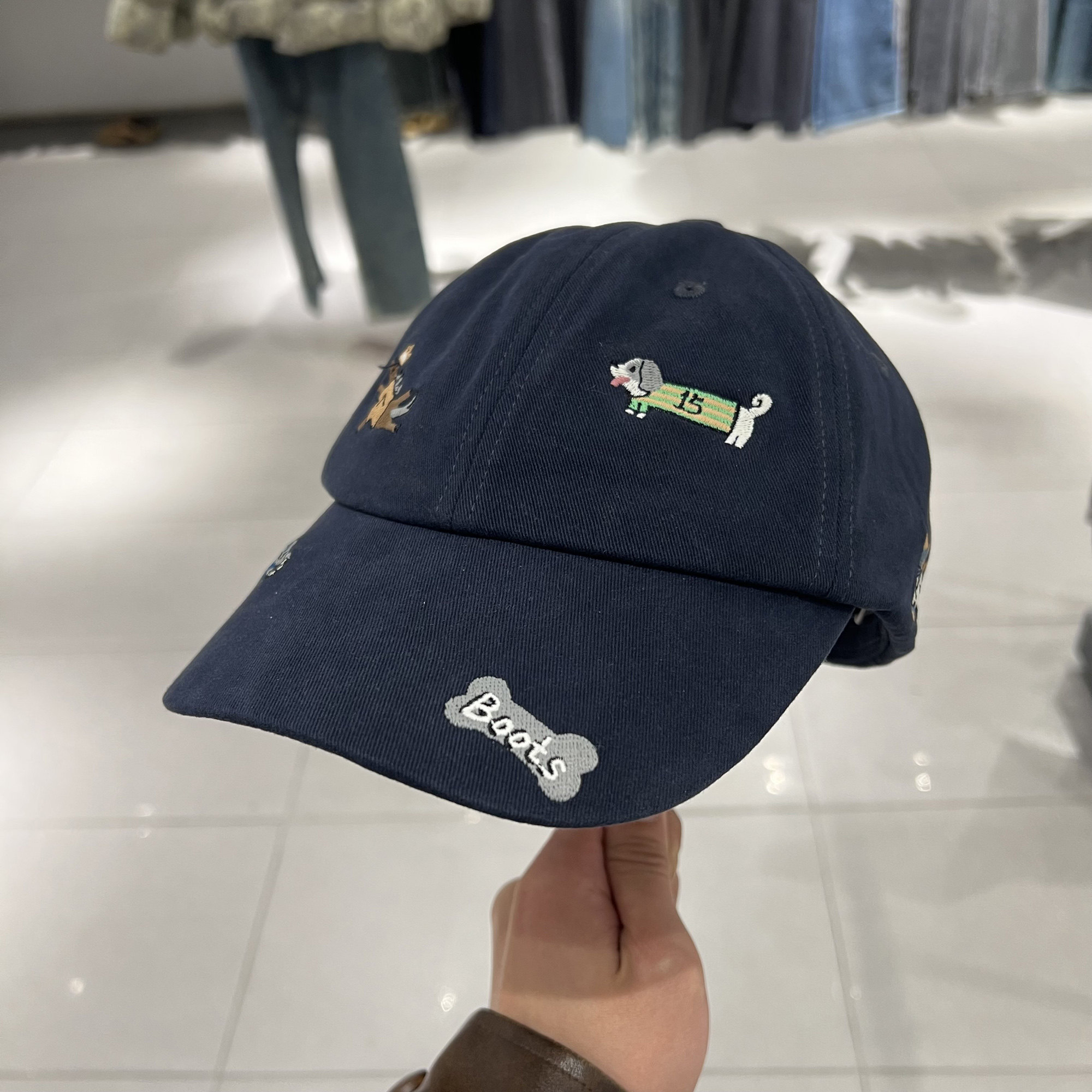 UR国内代购2026春季新款男士百搭趣味小狗刺绣棒球帽UAJA60005,服饰配件/皮带/帽子/围巾,帽子,淘宝优惠券,粉丝福利购,淘宝优惠卷