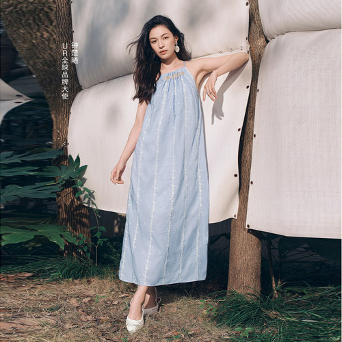 UR国内代购2026春季女休闲立体刺绣彩石棉质吊带连衣裙UWH760043