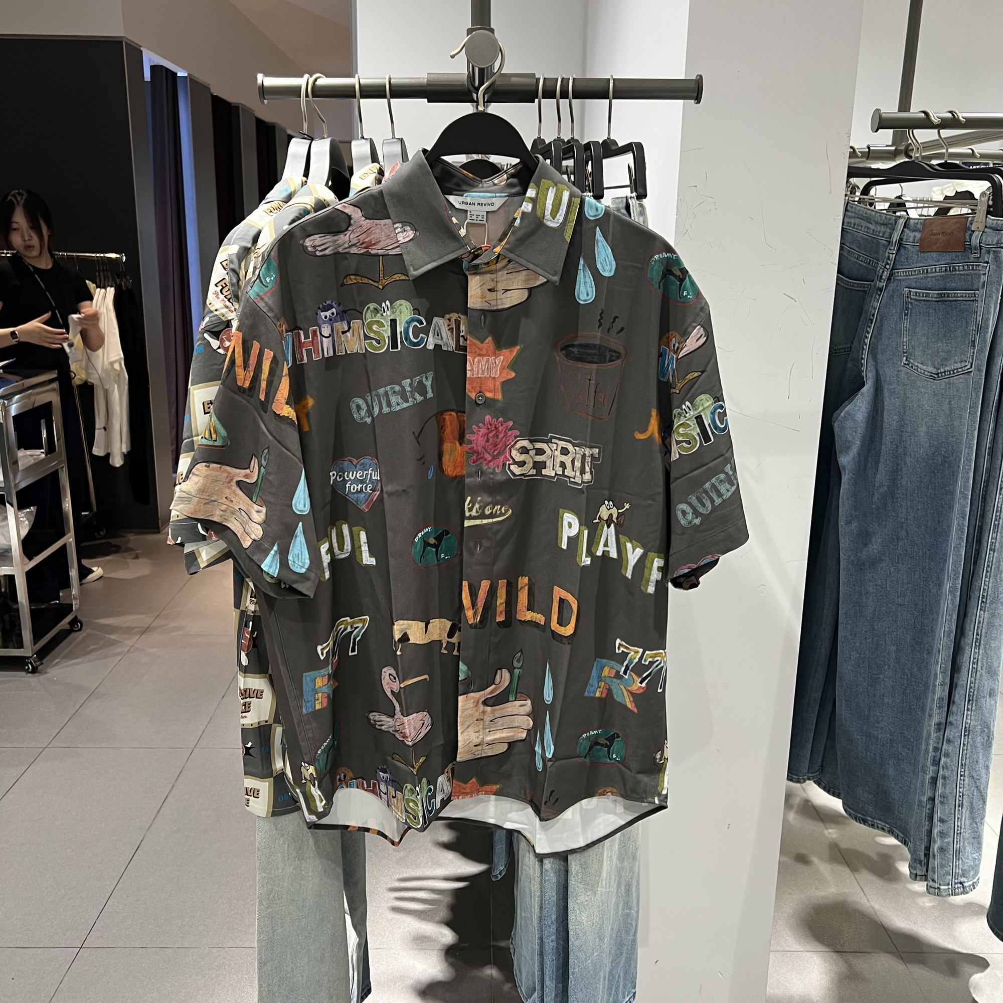 UR国内代购2025夏季男装时尚休闲超宽松短袖开襟衬衫UMV250055