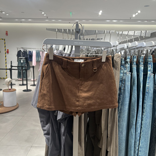 UR国内代购2025秋季女装琥珀流光风潮流复古超短款短裤UYV650092