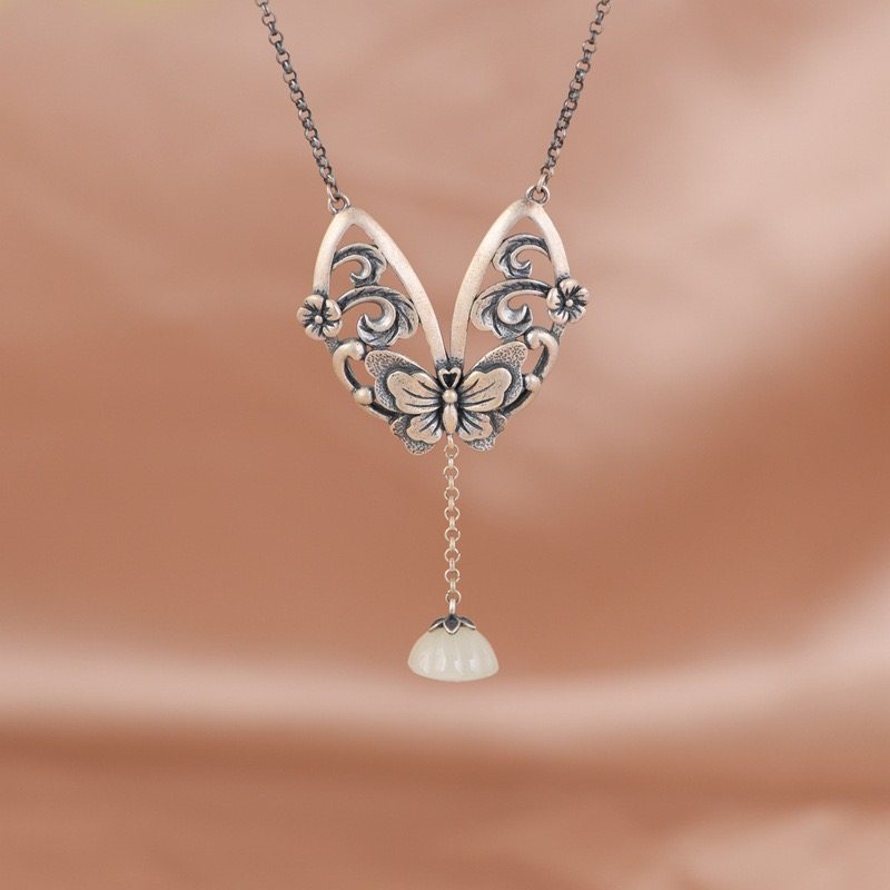 925纯银蝴蝶项链莲蓬玉兰花小众高级轻奢气质百搭锁骨链新年礼物
