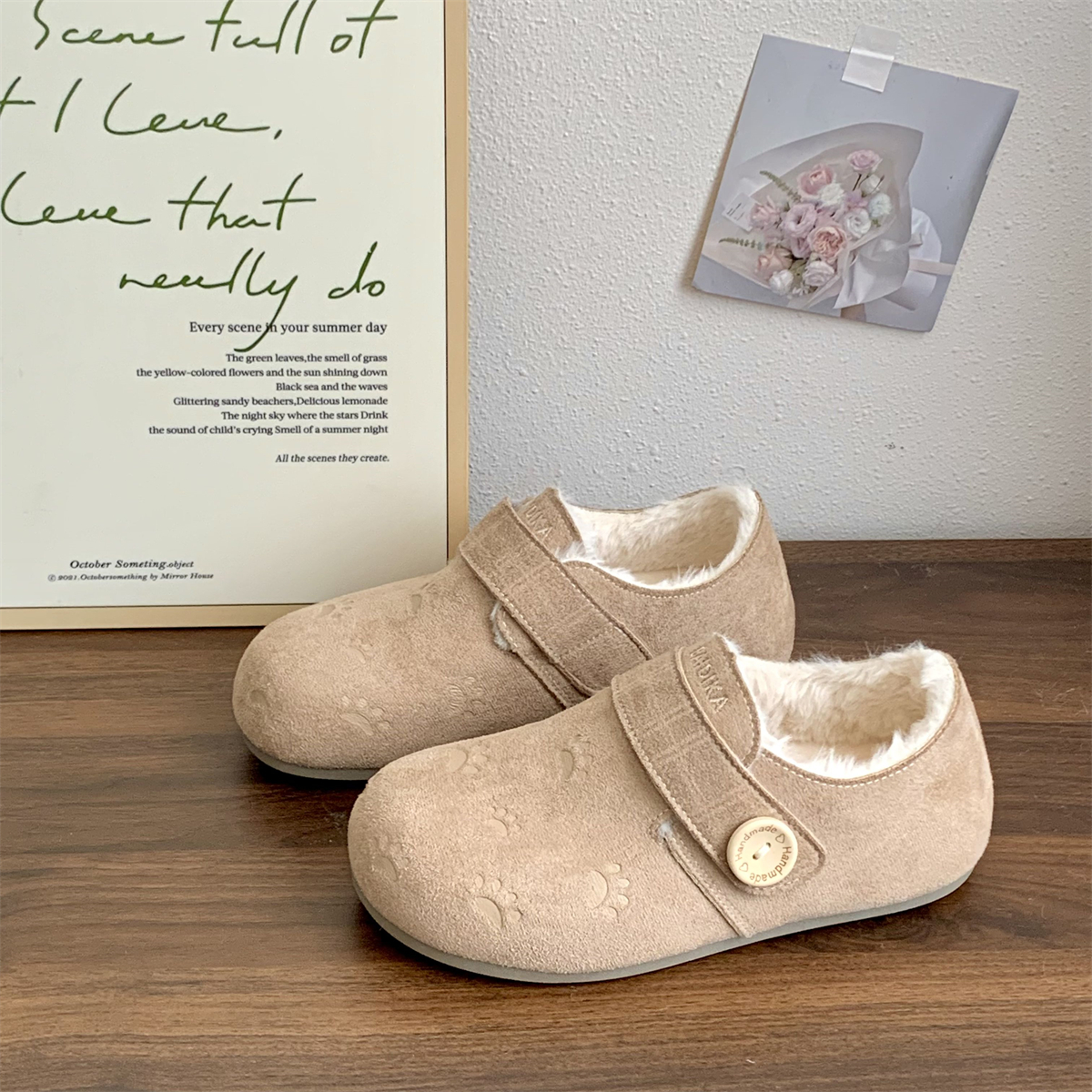 猫爪可爱小众休闲平底鞋2025冬季舒适柔软保暖魔术贴百搭勃肯女鞋