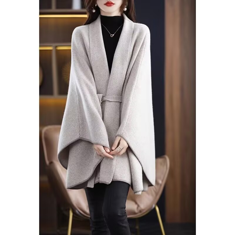 2024新款春秋冬高端羊绒披肩女针织斗篷旗袍毛衣外搭开衫外套上衣